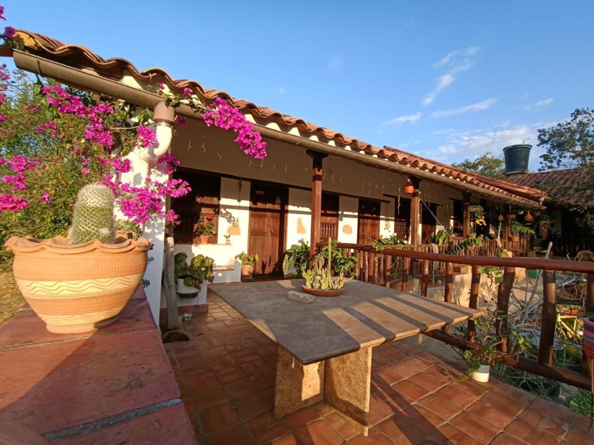 Hotel Santa Monica Barichara